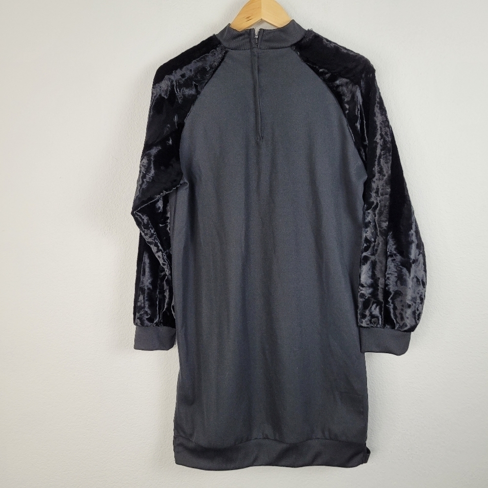 Adidas sweatshirt mock neck dress with velvet sleeves - Picture 9 of 10